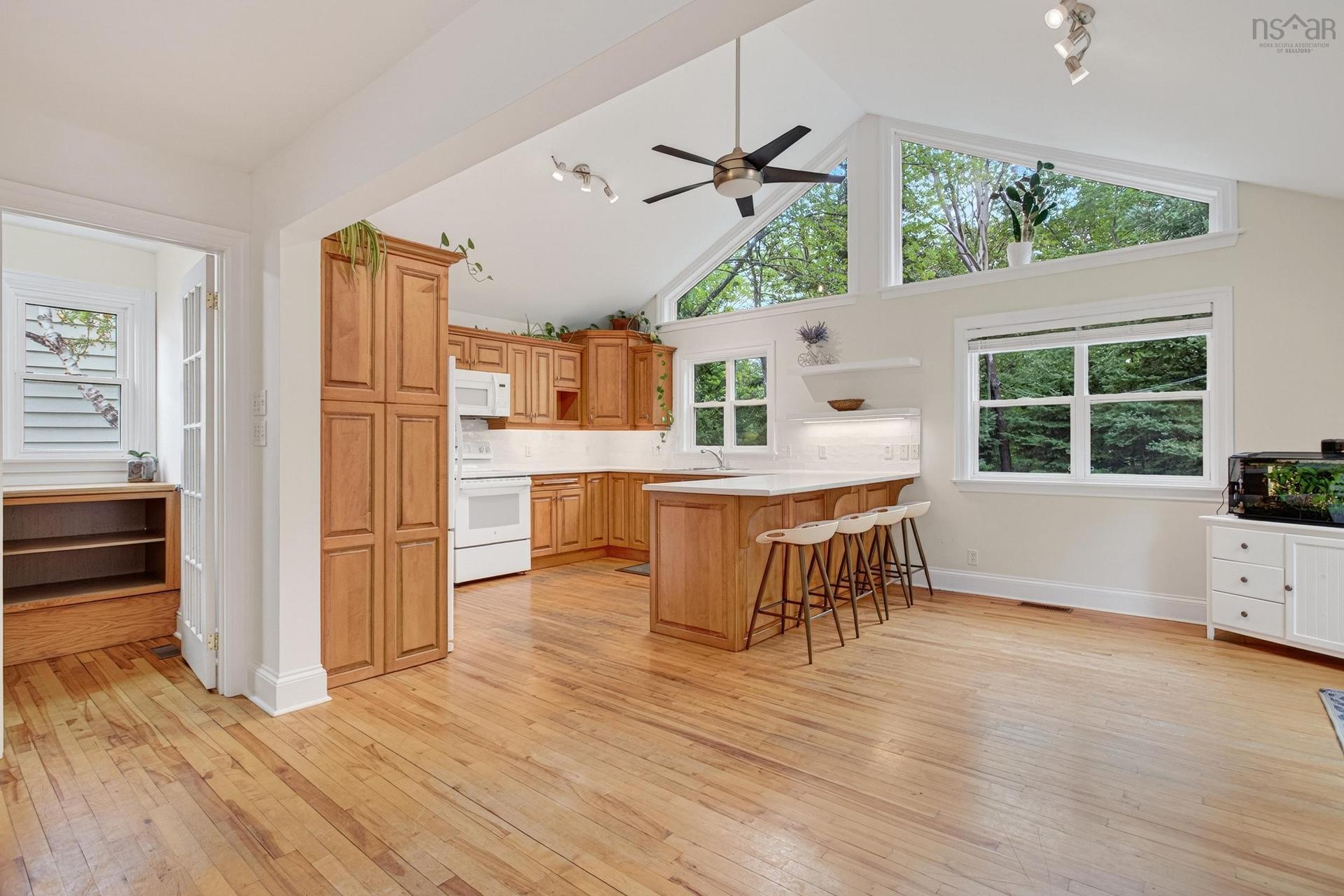 62 Douglas Crescent, Halifax, NS - Indoor Photo Showing Kitchen