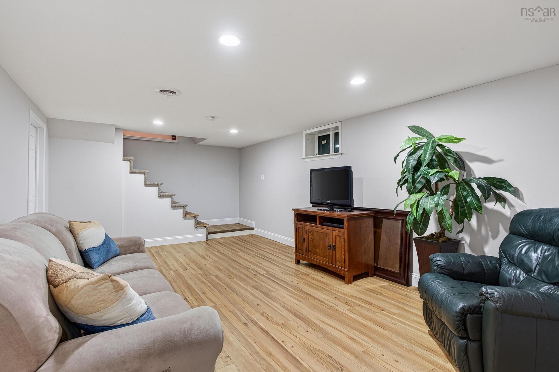 62 Douglas Crescent, Halifax, NS - Indoor Photo Showing Basement