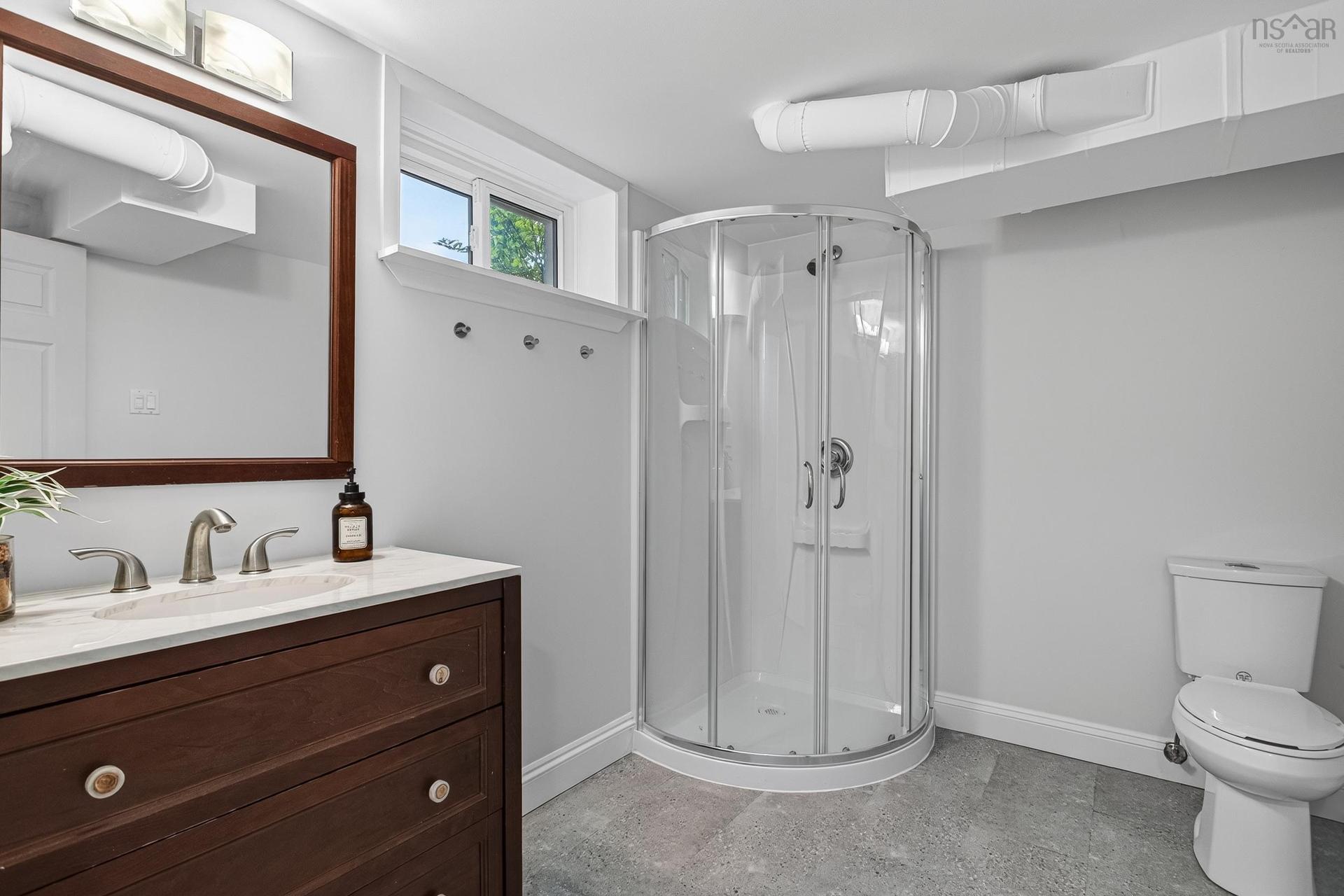 62 Douglas Crescent, Halifax, NS - Indoor Photo Showing Bathroom