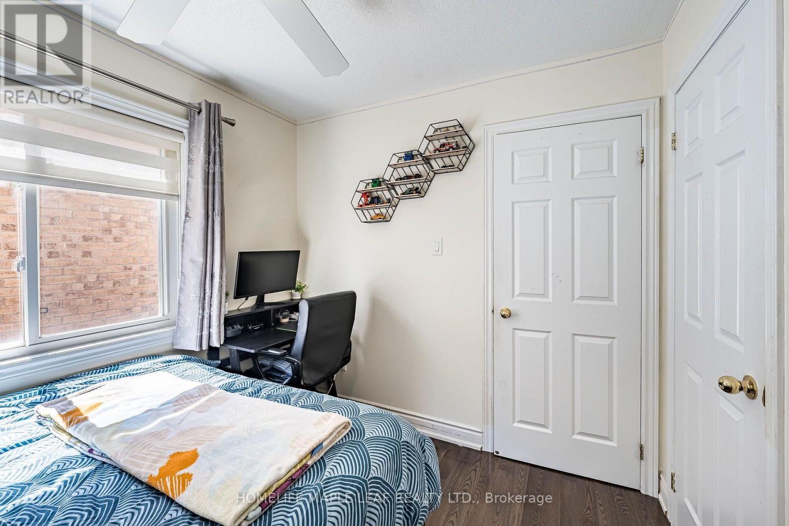 29 Gower Crescent, Brampton, ON - Indoor Photo Showing Bedroom