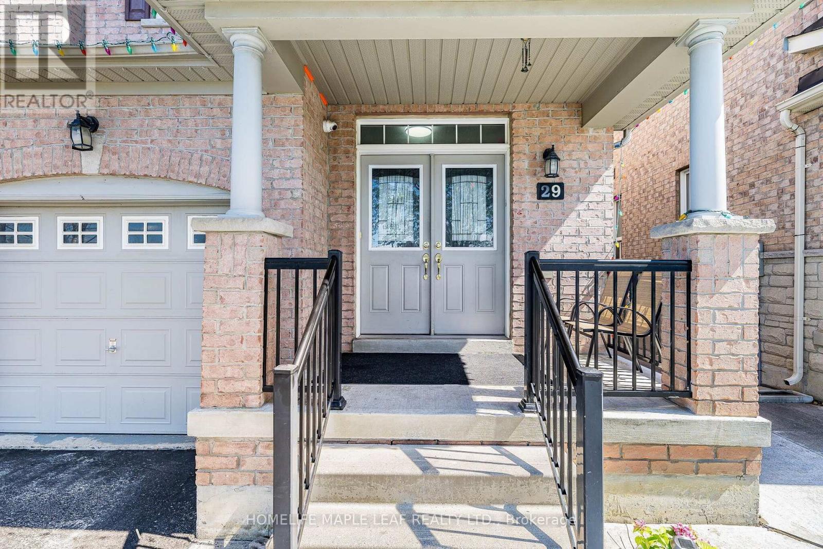29 Gower Crescent, Brampton, ON - Outdoor