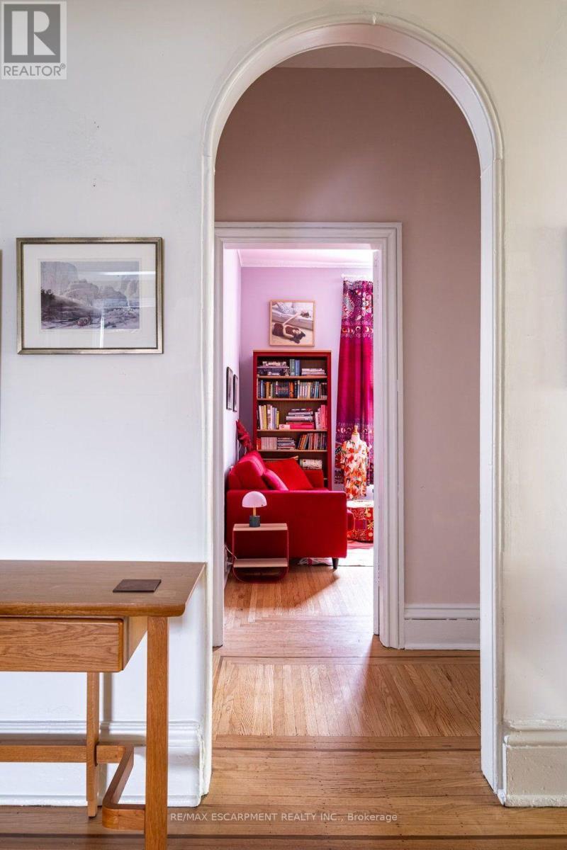 58 Wellington Street S, Hamilton, ON - Indoor Photo Showing Other Room