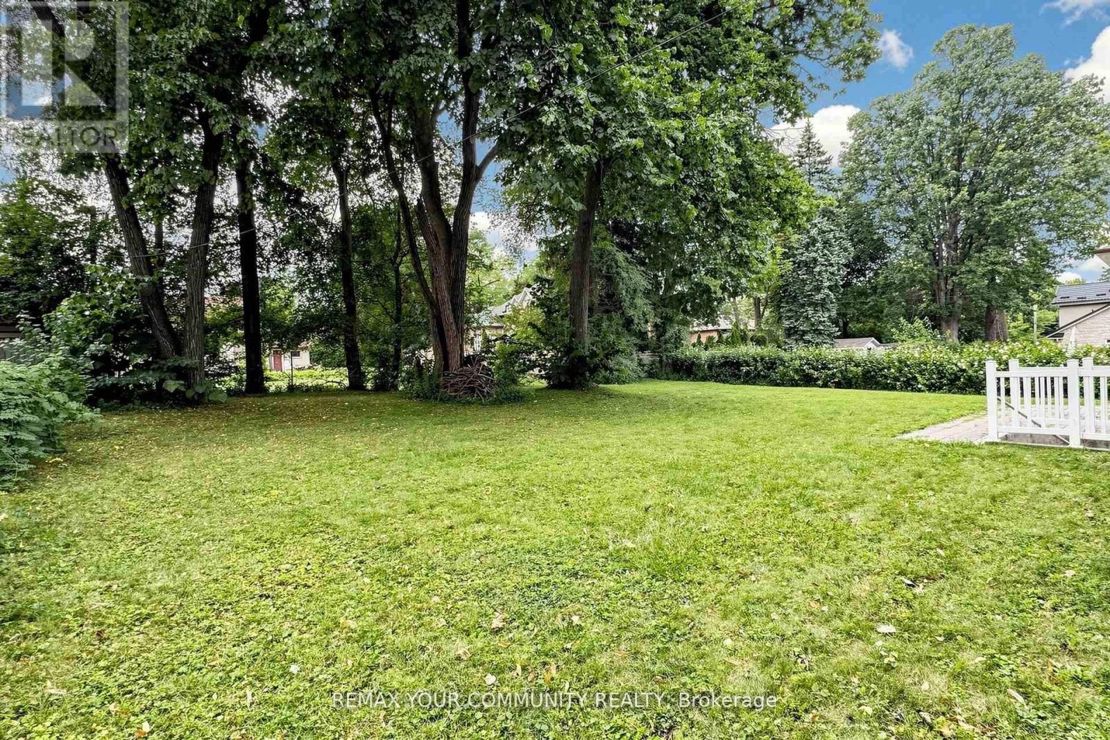22 Havenridge Drive, Toronto, ON - Outdoor