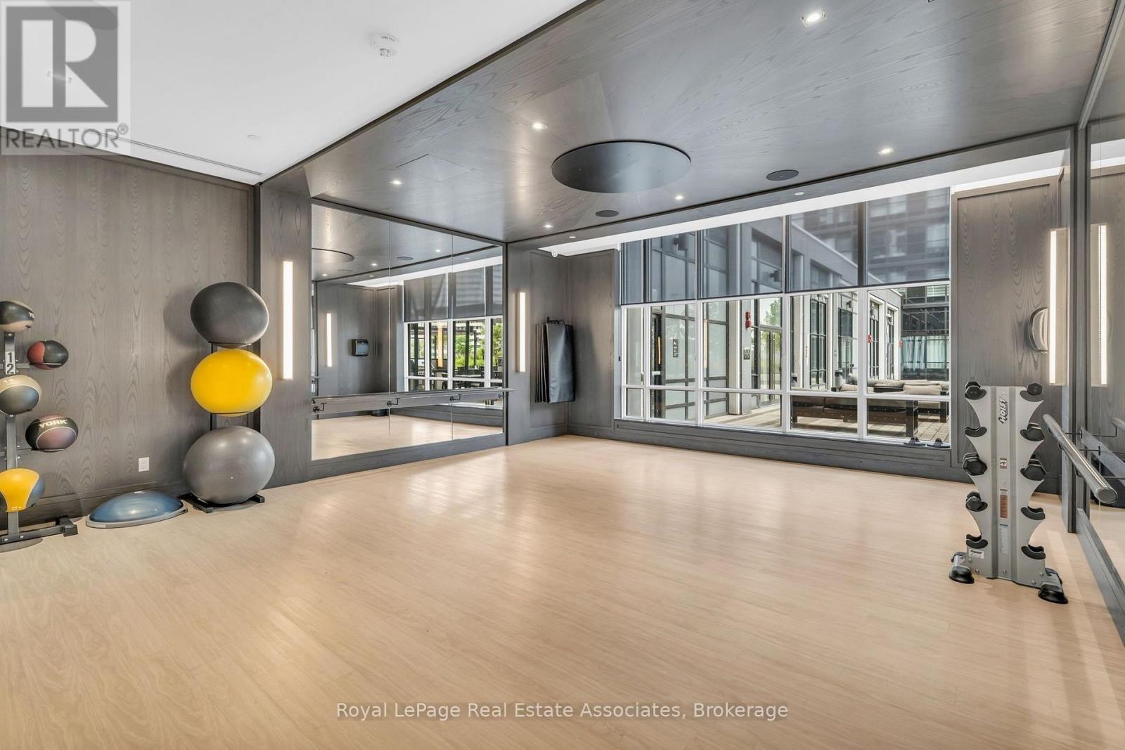 3101 - 7 Mabelle Avenue, Toronto, ON - Indoor Photo Showing Gym Room