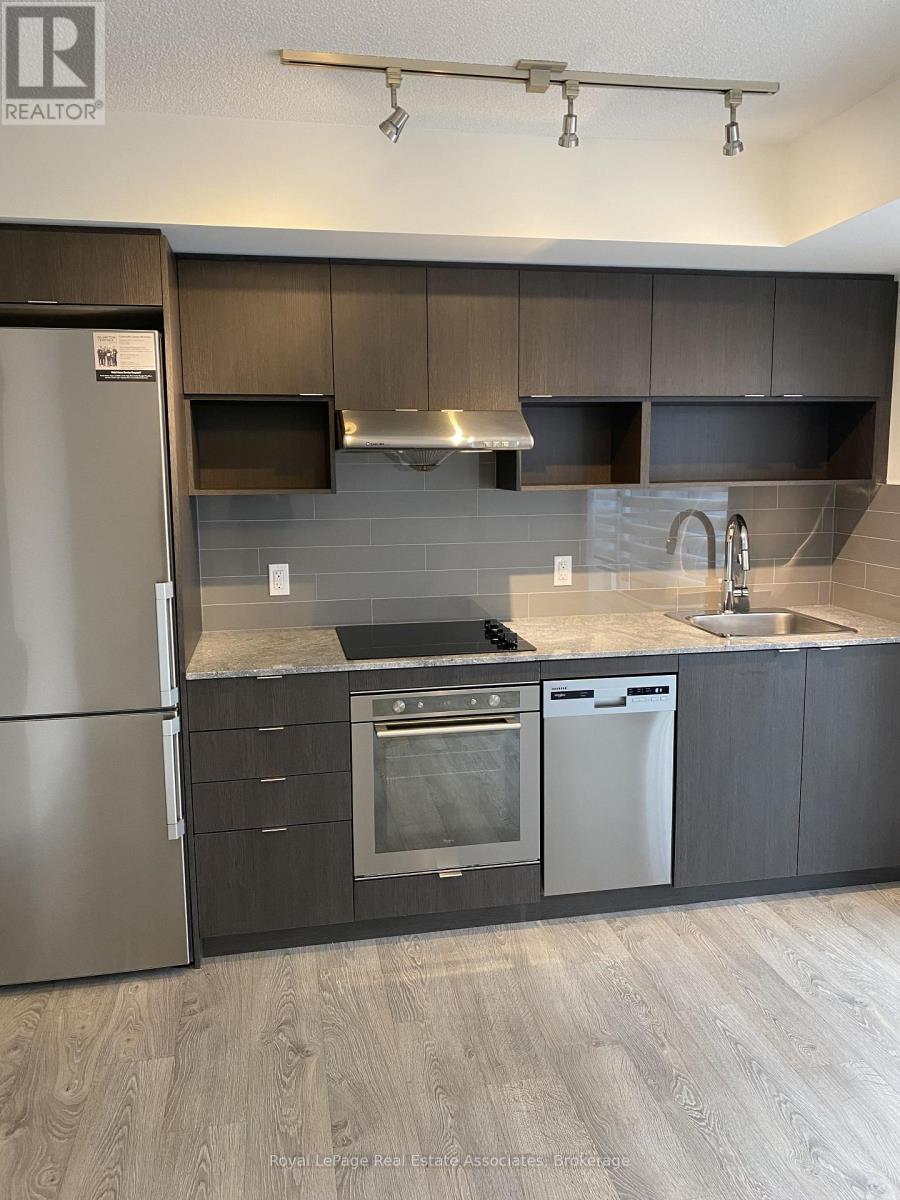 603 - 7 Mabelle Avenue, Toronto, ON - Indoor Photo Showing Kitchen With Stainless Steel Kitchen With Upgraded Kitchen