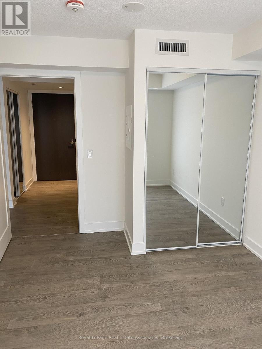 603 - 7 Mabelle Avenue, Toronto, ON - Indoor Photo Showing Other Room