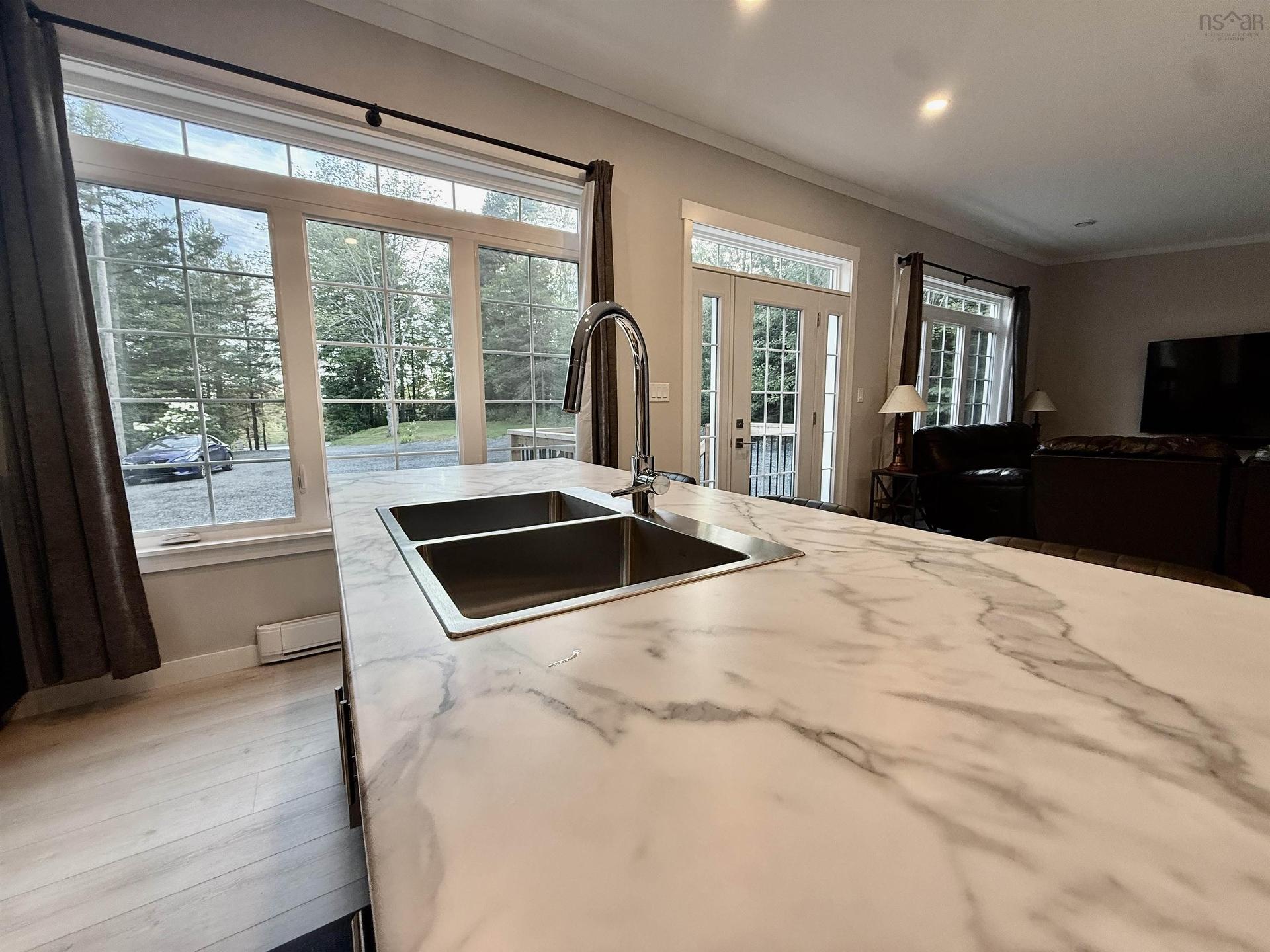 7101 Highway 14, Nine Mile River, NS - Indoor Photo Showing Kitchen With Double Sink