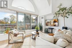 PH08 - 185 ROBINSON STREET Oakville, ON L6J 7P6