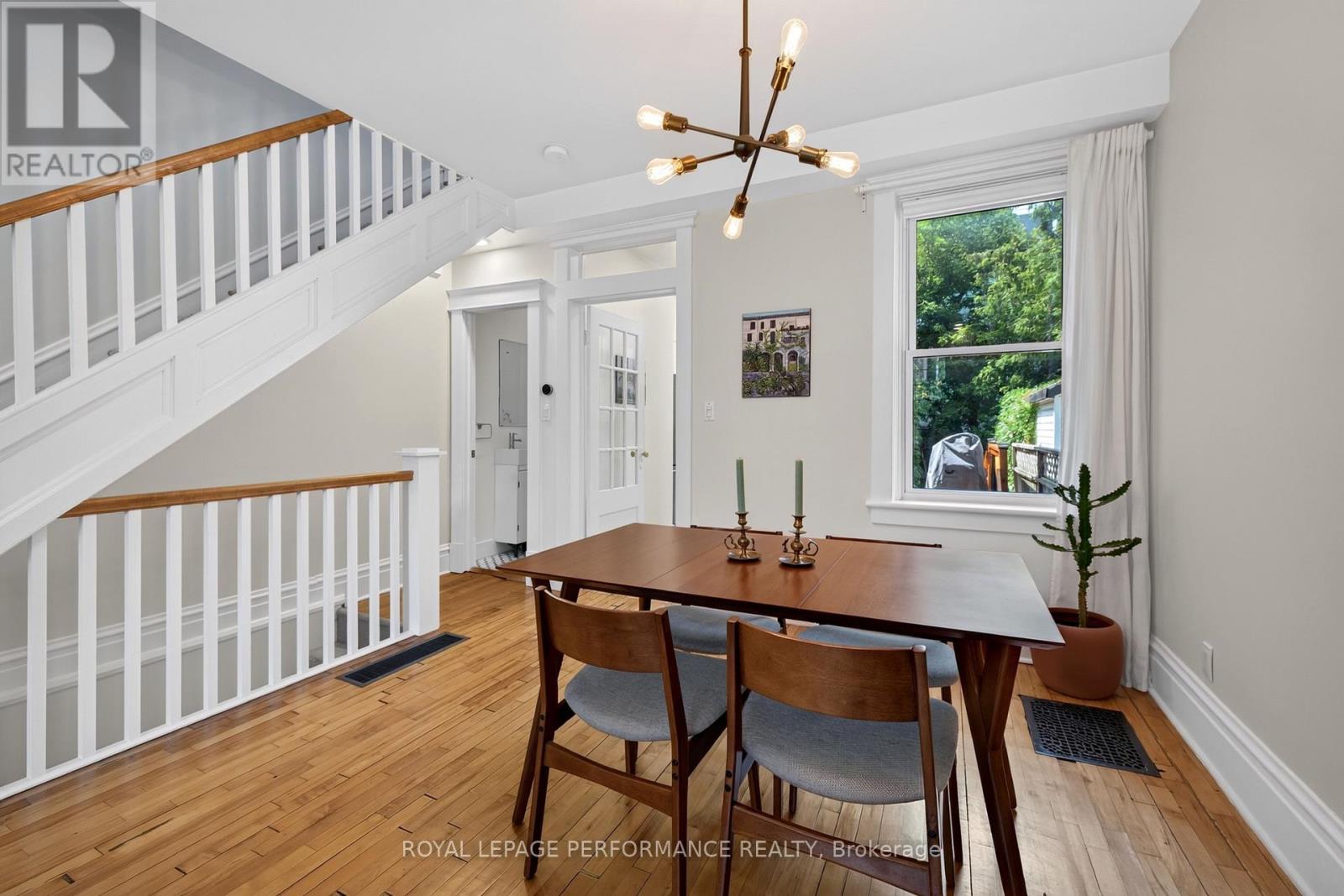 72 Springfield Road, Ottawa, ON - Indoor