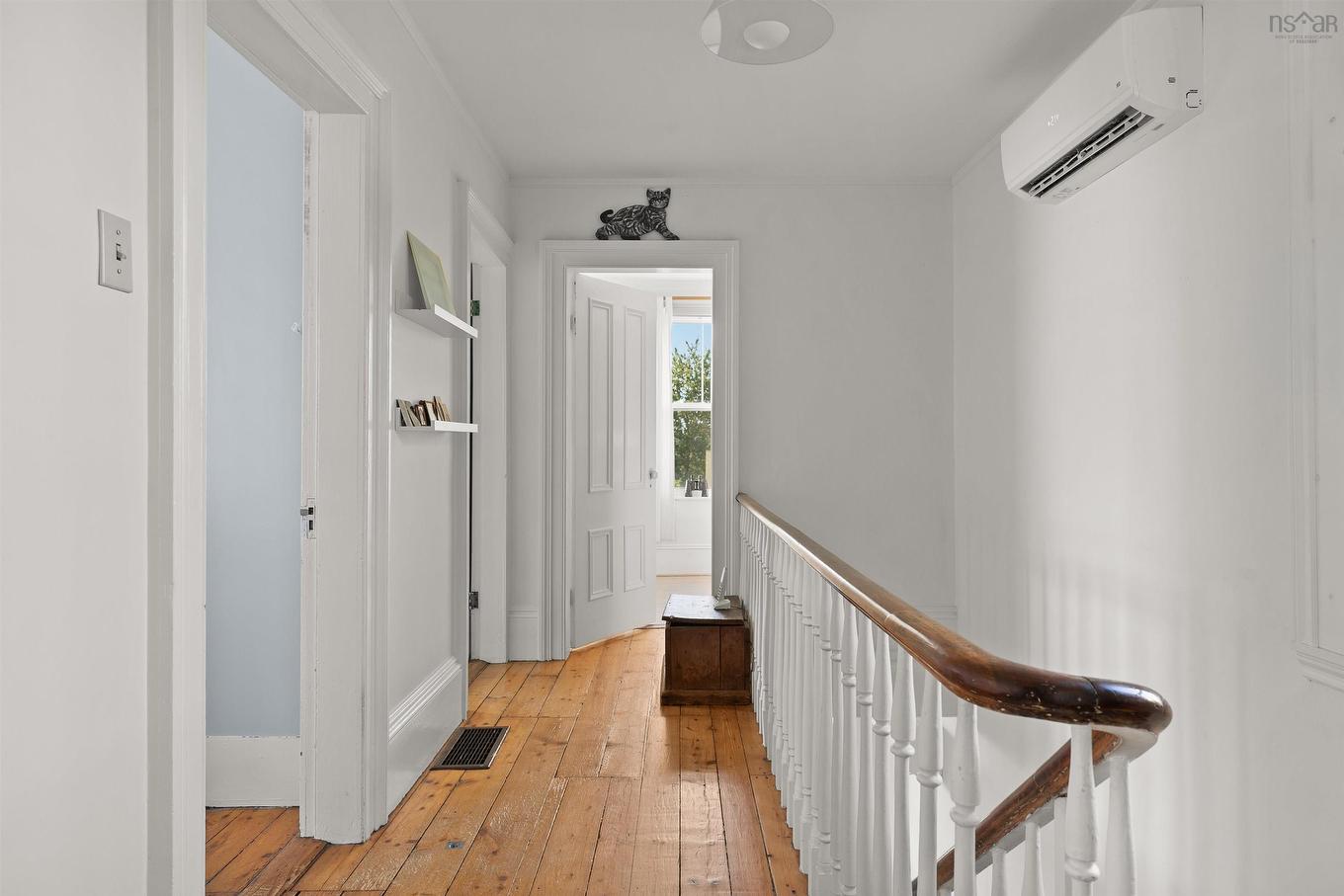 33 Cuisack Street, Dartmouth, NS - Indoor Photo Showing Other Room
