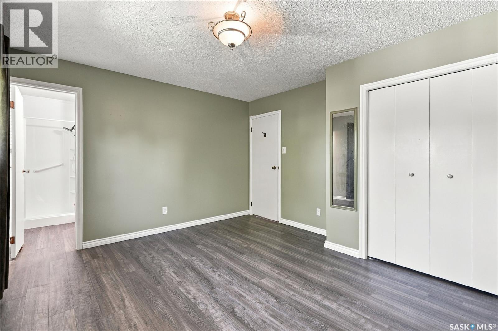 541 Guelph Crescent, Saskatoon, SK - Indoor Photo Showing Other Room