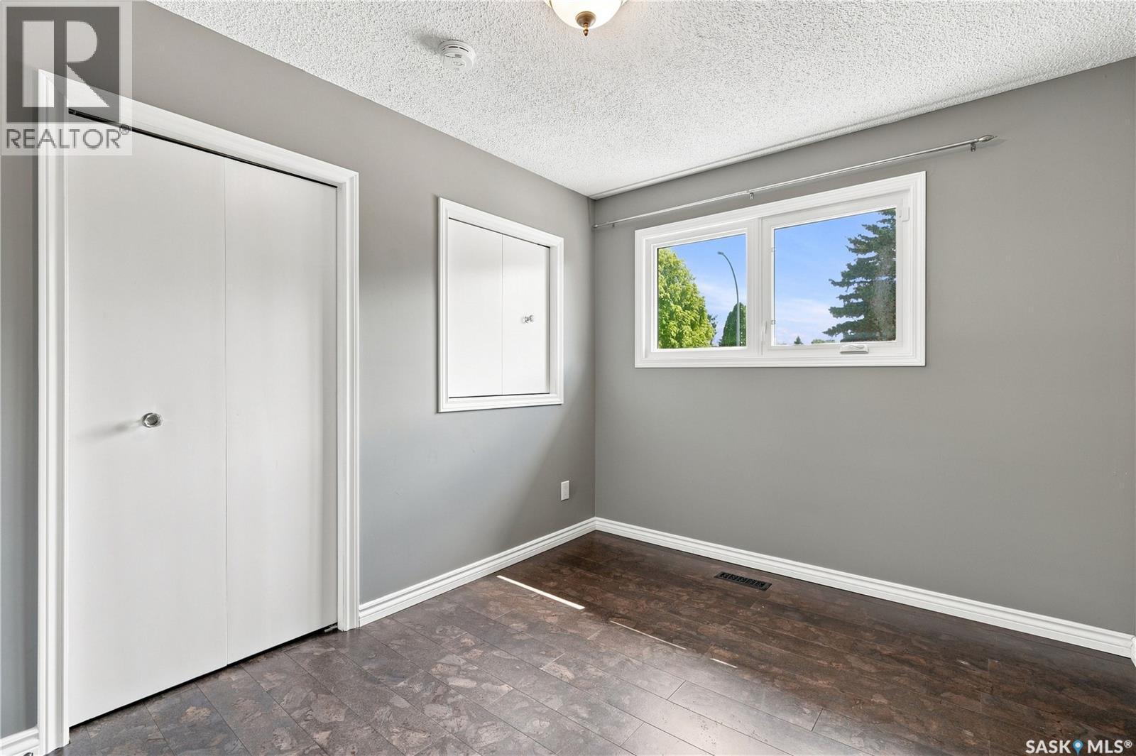 541 Guelph Crescent, Saskatoon, SK - Indoor Photo Showing Other Room