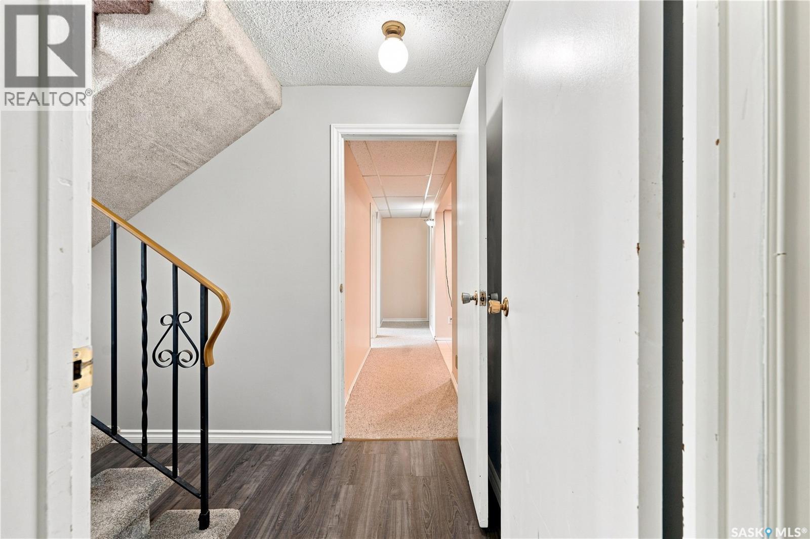 541 Guelph Crescent, Saskatoon, SK - Indoor Photo Showing Other Room