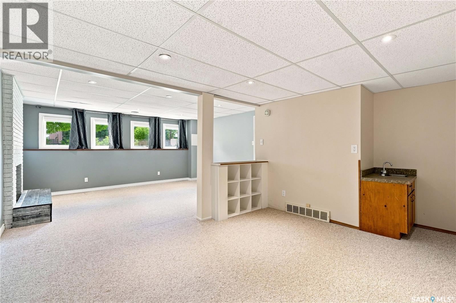 541 Guelph Crescent, Saskatoon, SK - Indoor