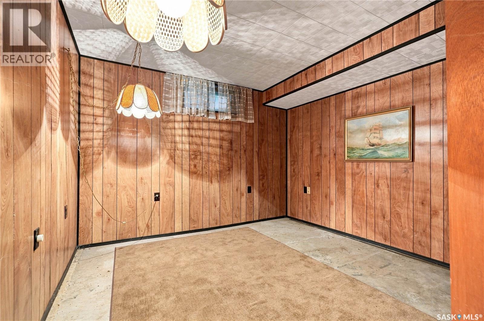 125 111Th Street W, Saskatoon, SK - Indoor Photo Showing Other Room