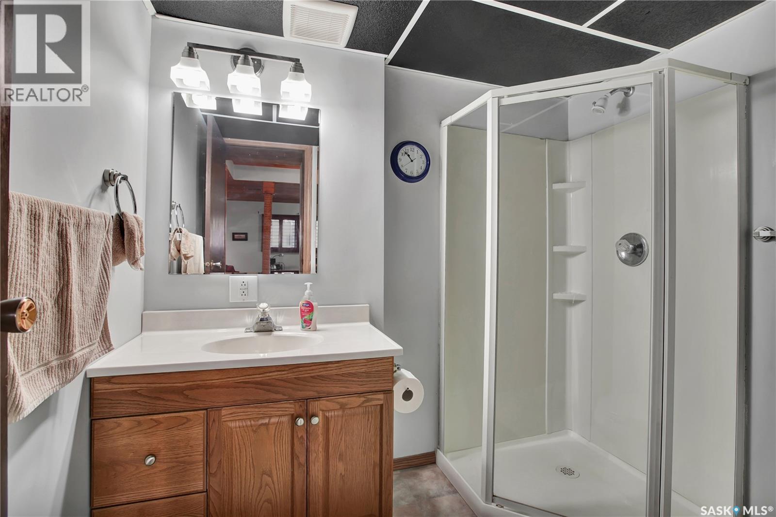 3010 5Th Street, Rosthern, SK - Indoor Photo Showing Bathroom