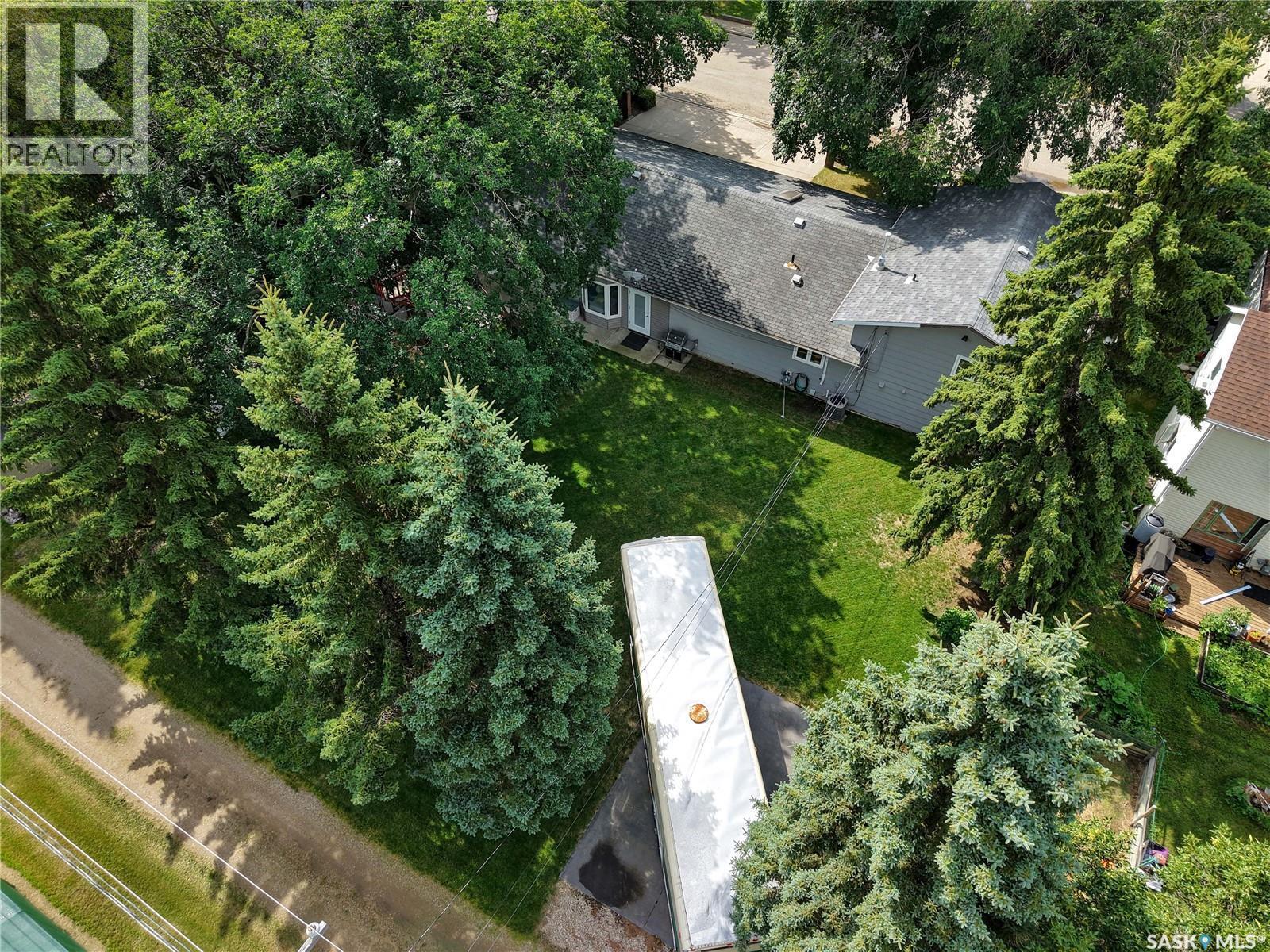 3010 5Th Street, Rosthern, SK - Outdoor