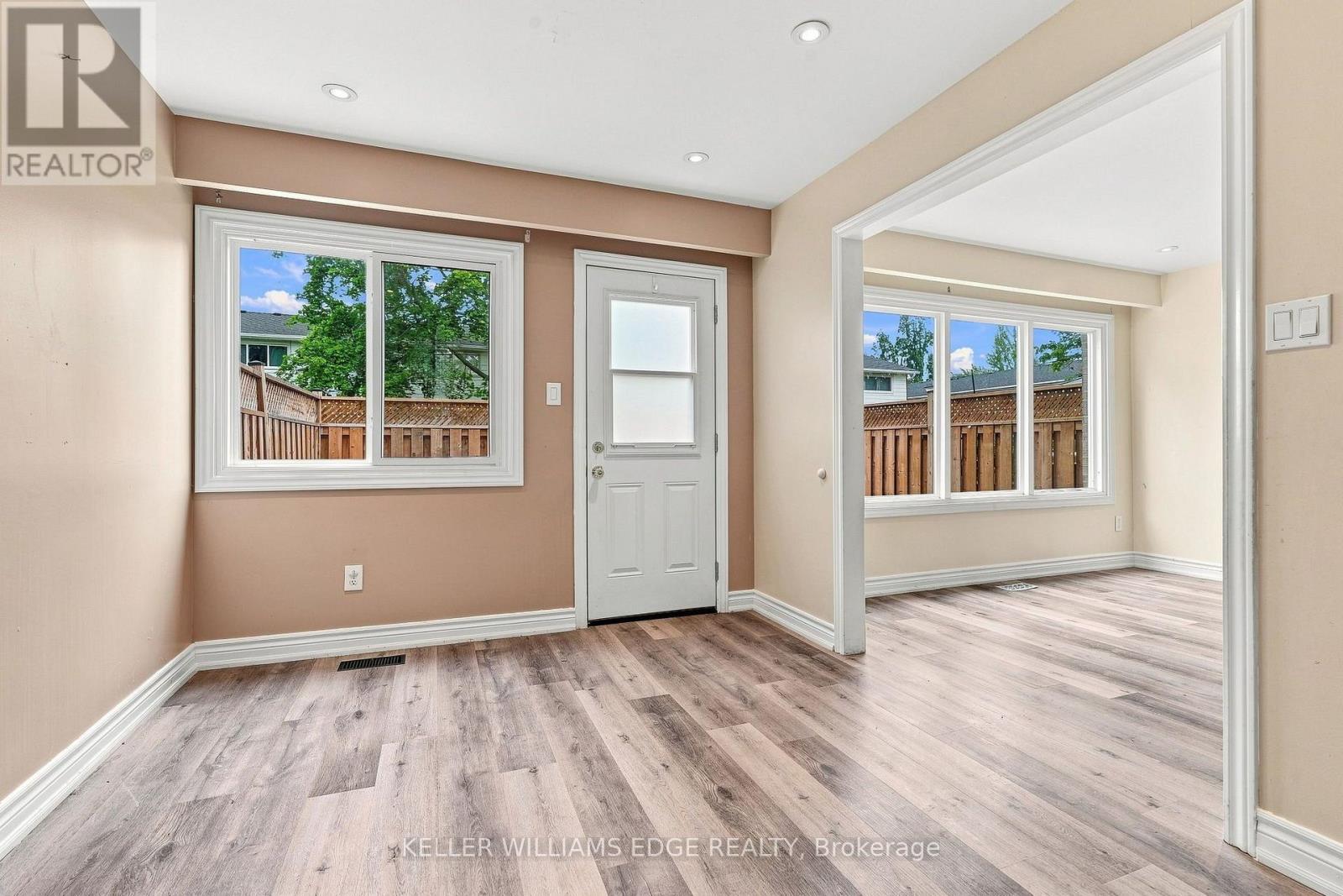 82 St. Andrews Drive, Hamilton, ON - Indoor Photo Showing Other Room
