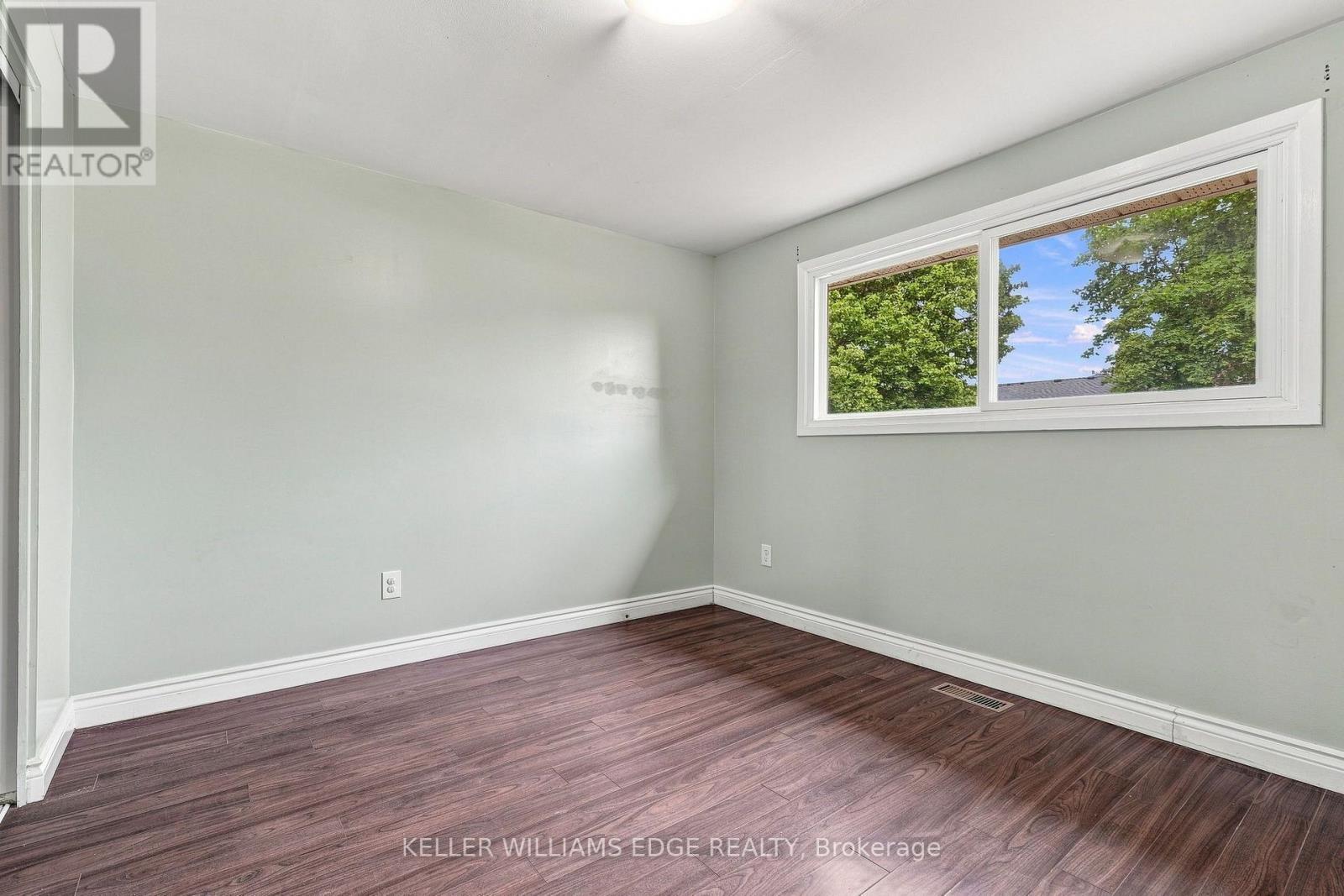 82 St. Andrews Drive, Hamilton, ON - Indoor Photo Showing Other Room
