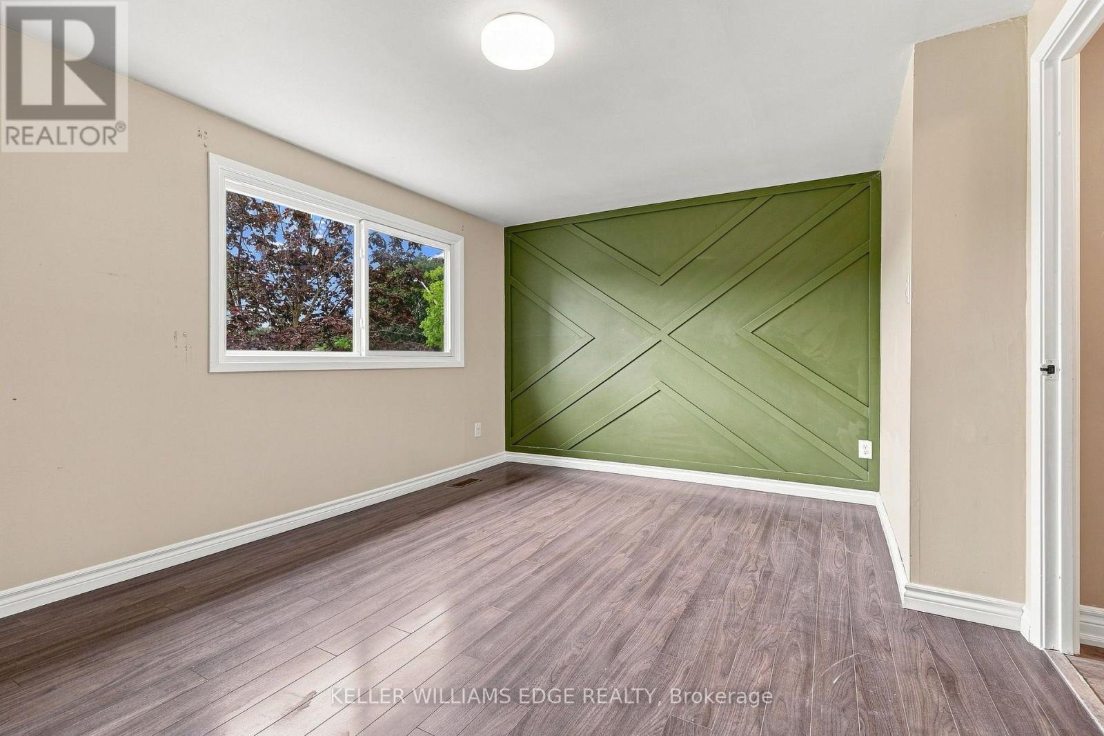 82 St. Andrews Drive, Hamilton, ON - Indoor Photo Showing Other Room