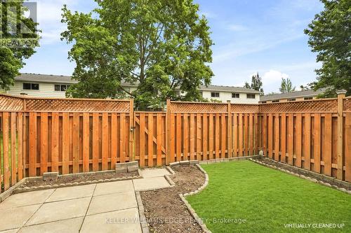 82 St. Andrews Drive, Hamilton, ON - Outdoor