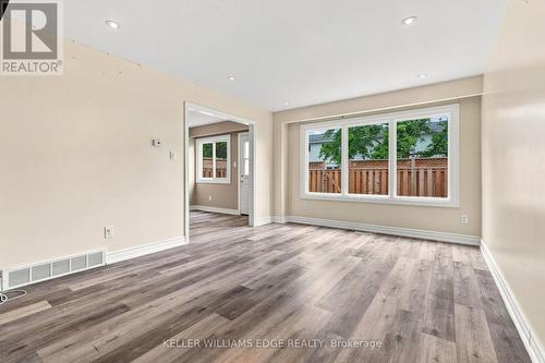82 St. Andrews Drive, Hamilton, ON - Indoor
