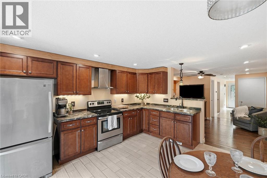 46 Andrews Drive, Drayton, ON - Indoor Photo Showing Kitchen With Double Sink
