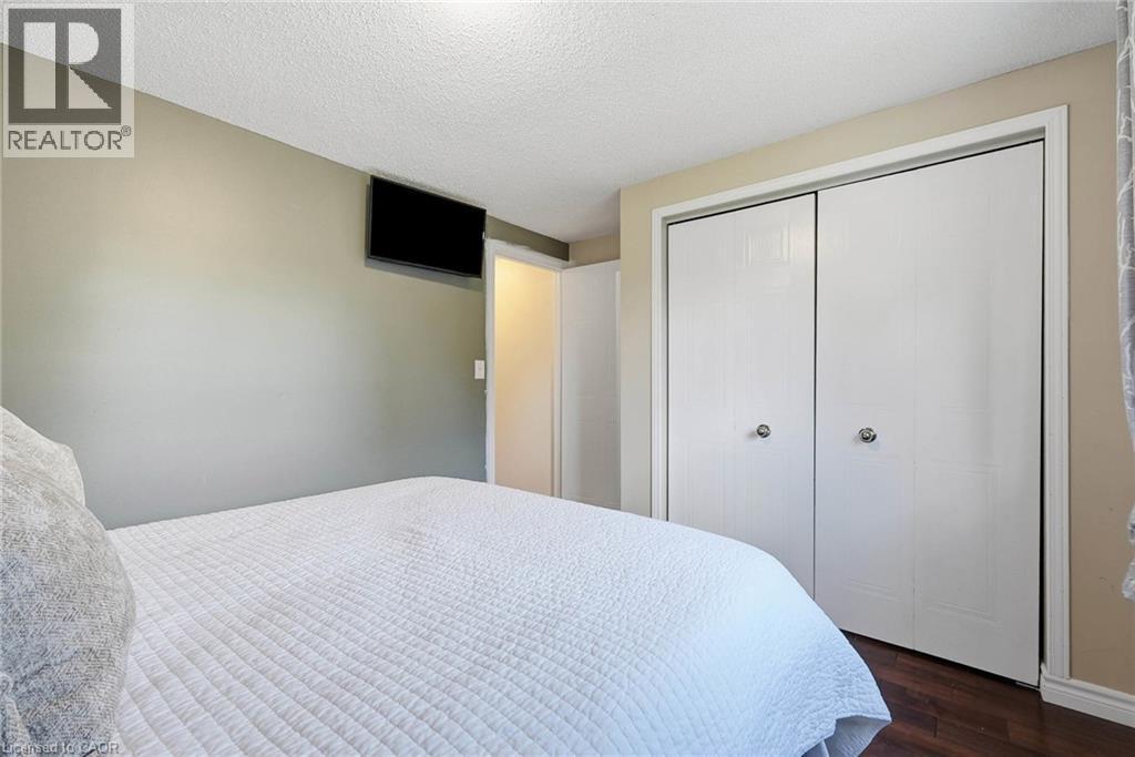 46 Andrews Drive, Drayton, ON - Indoor Photo Showing Bedroom