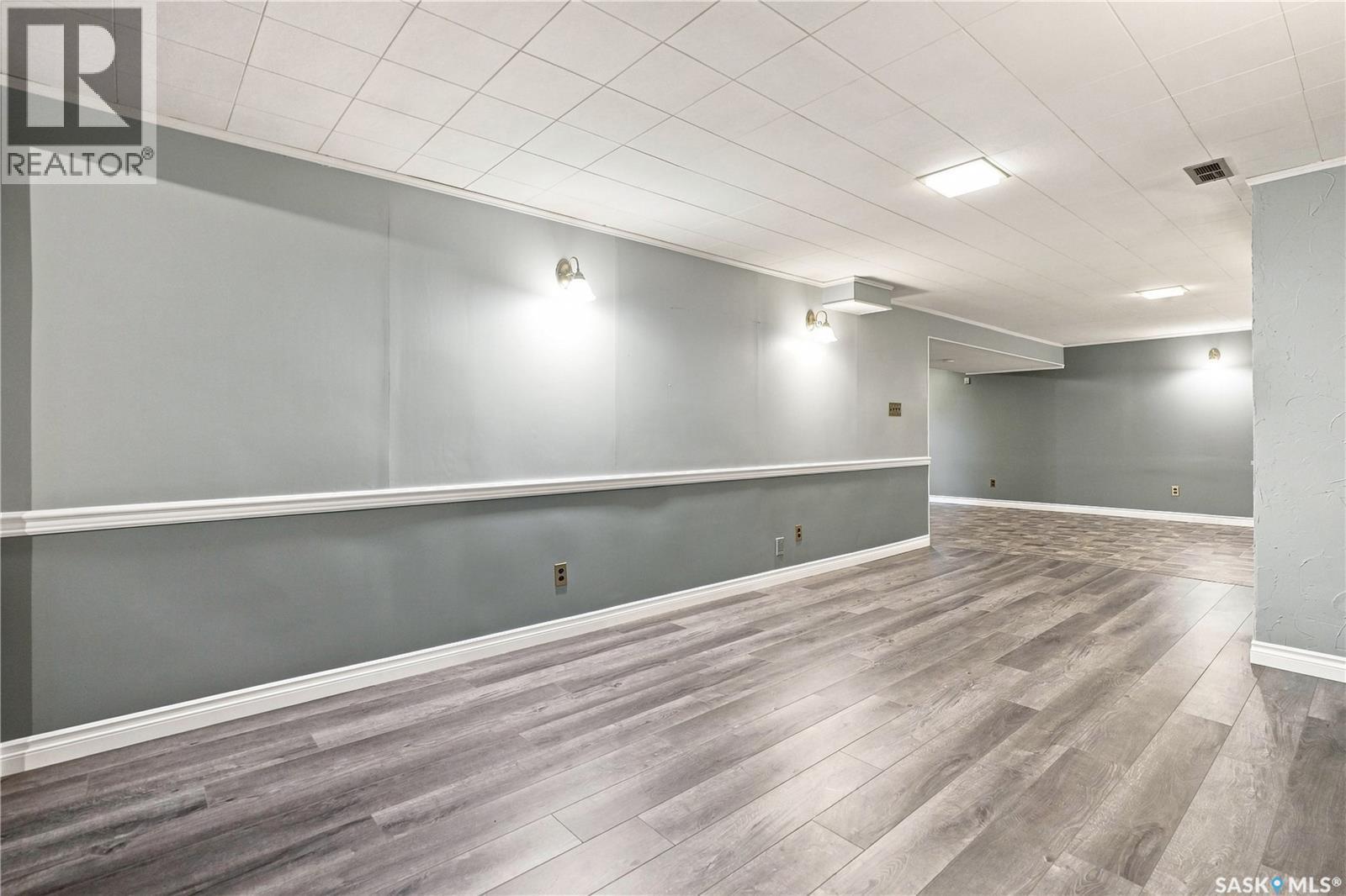219 Cambridge Avenue, Regina, SK - Indoor Photo Showing Other Room