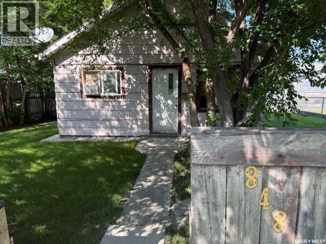 848 17Th Street W, Prince Albert, SK - Outdoor