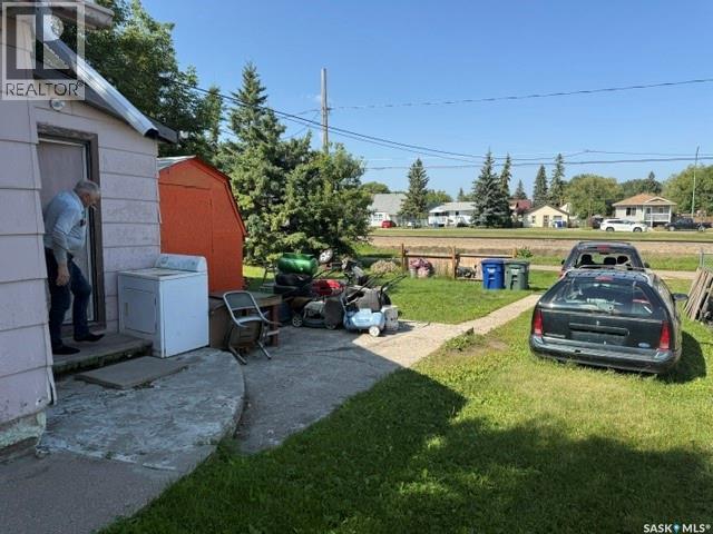 848 17Th Street W, Prince Albert, SK - Outdoor