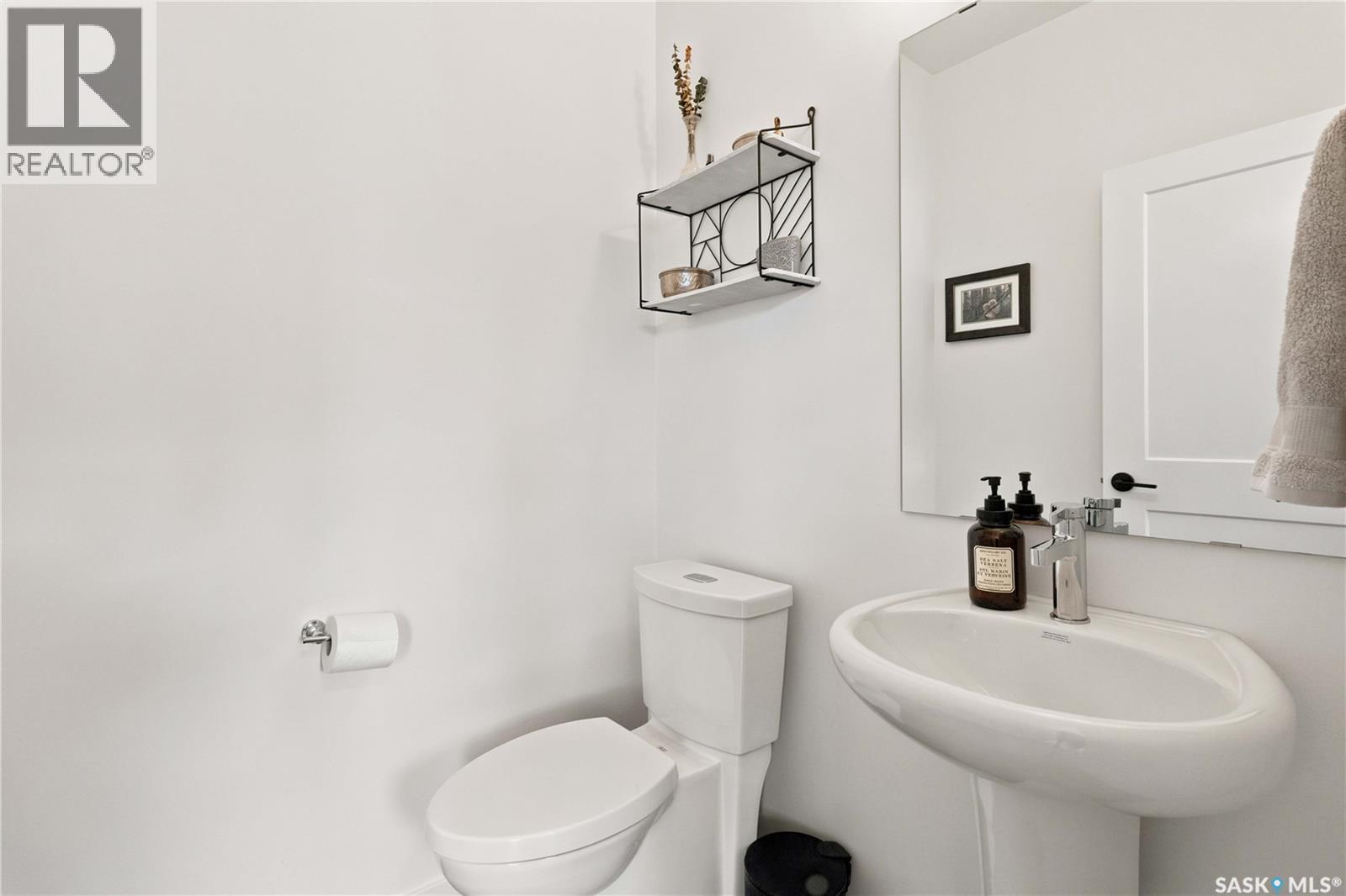 3089 Brighton Common, Saskatoon, SK - Indoor Photo Showing Bathroom