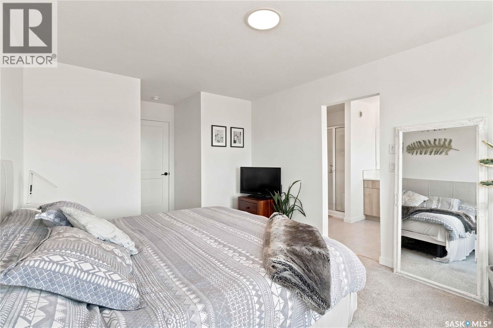 3089 Brighton Common, Saskatoon, SK - Indoor Photo Showing Bedroom
