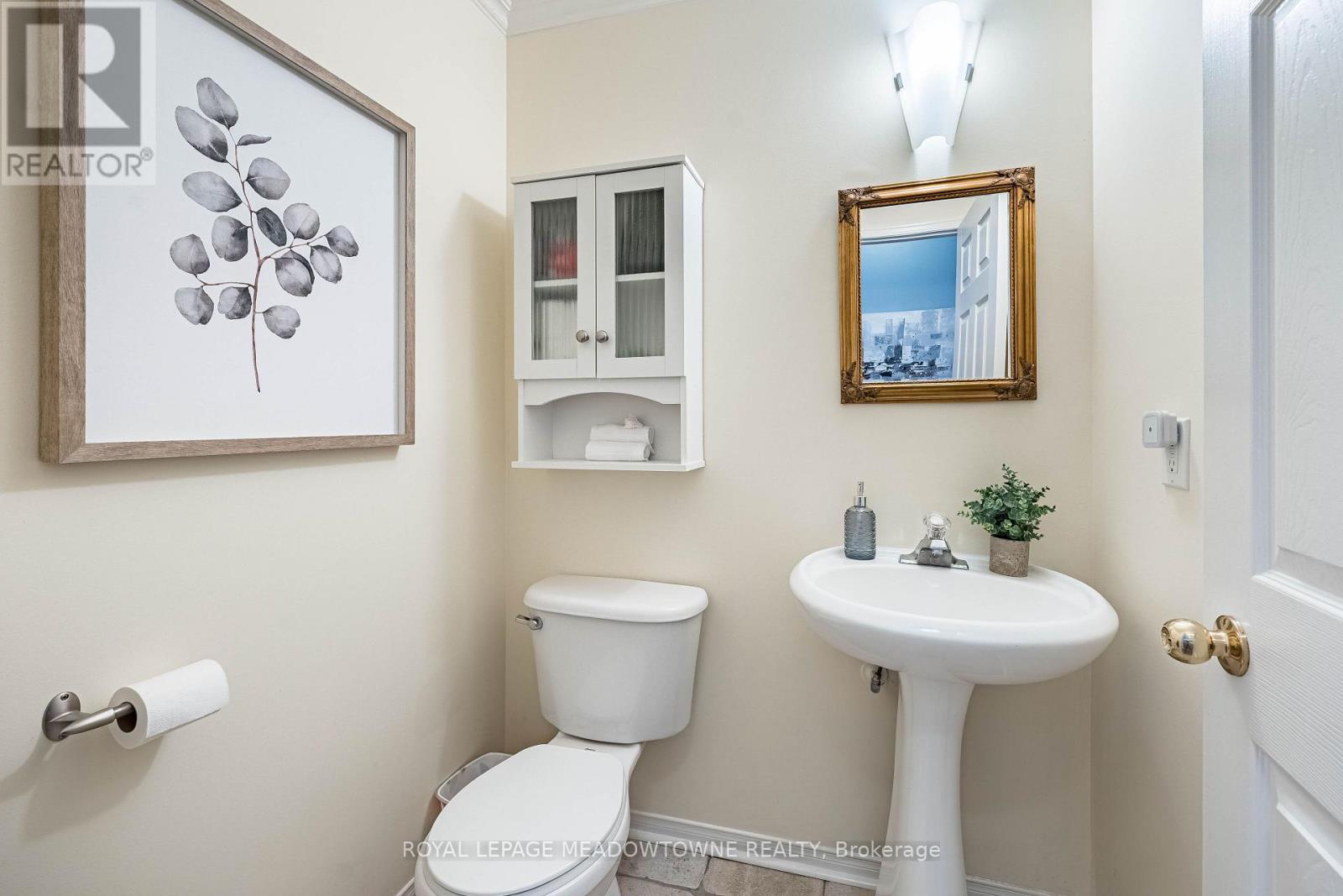 6577 Jazzy Mews, Mississauga, ON - Indoor Photo Showing Bathroom