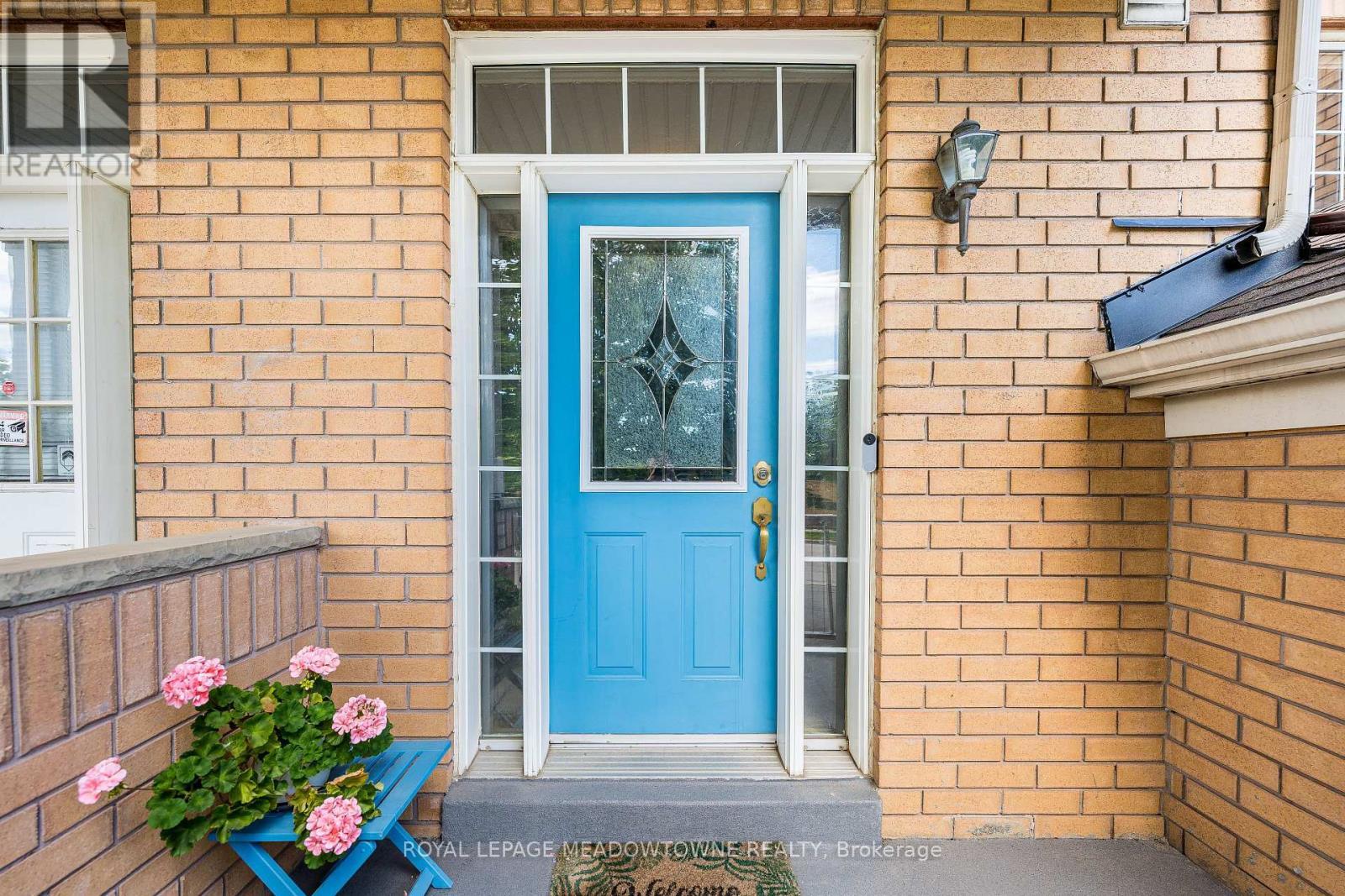 6577 Jazzy Mews, Mississauga, ON - Outdoor With Exterior
