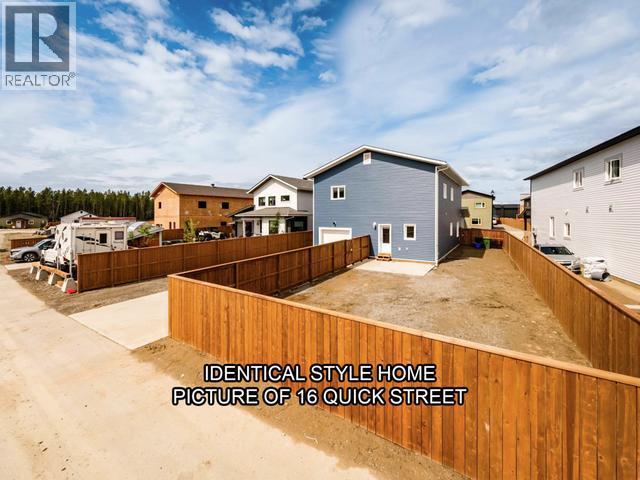 20 Quick Street, Whitehorse, YT - Outdoor