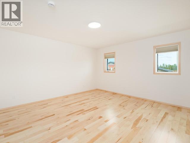 20 Quick Street, Whitehorse, YT - Indoor Photo Showing Other Room