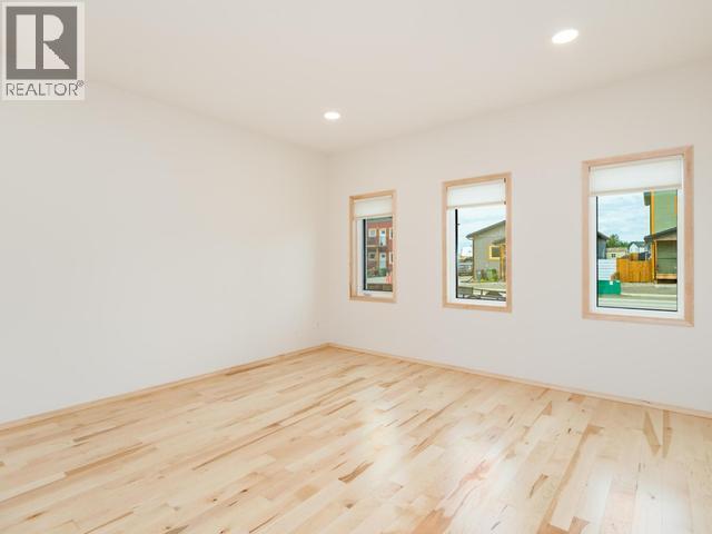 20 Quick Street, Whitehorse, YT - Indoor Photo Showing Other Room