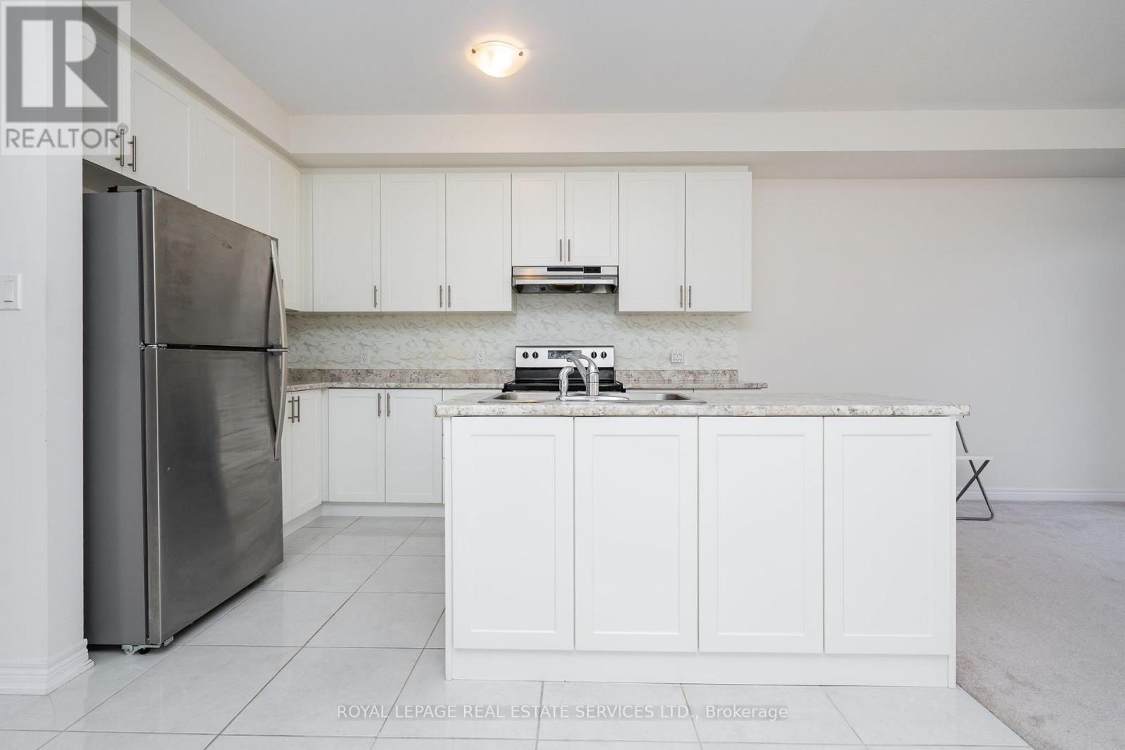 72 - 166 Deerpath Drive, Guelph, ON - Indoor Photo Showing Kitchen