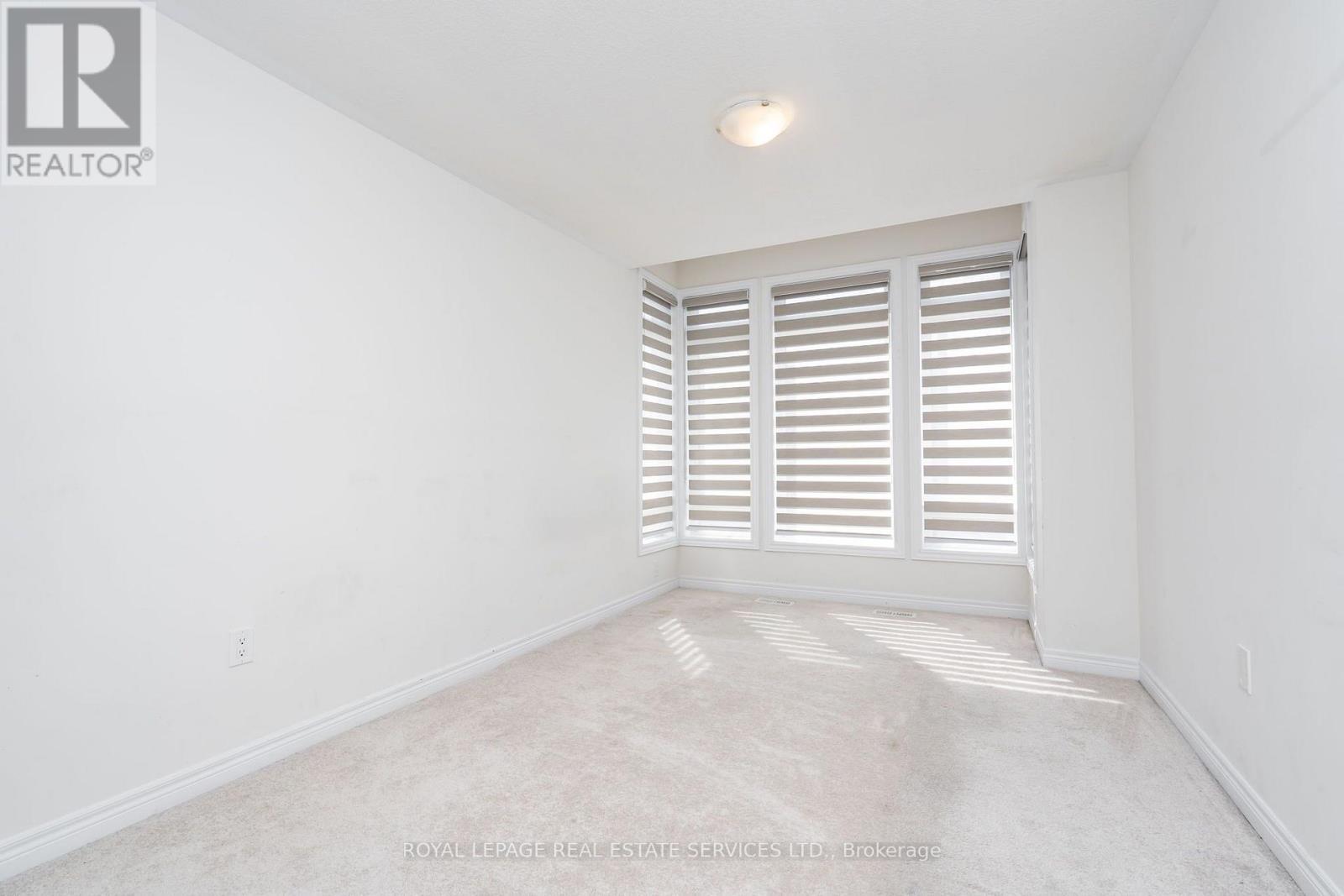 72 - 166 Deerpath Drive, Guelph, ON - Indoor Photo Showing Other Room