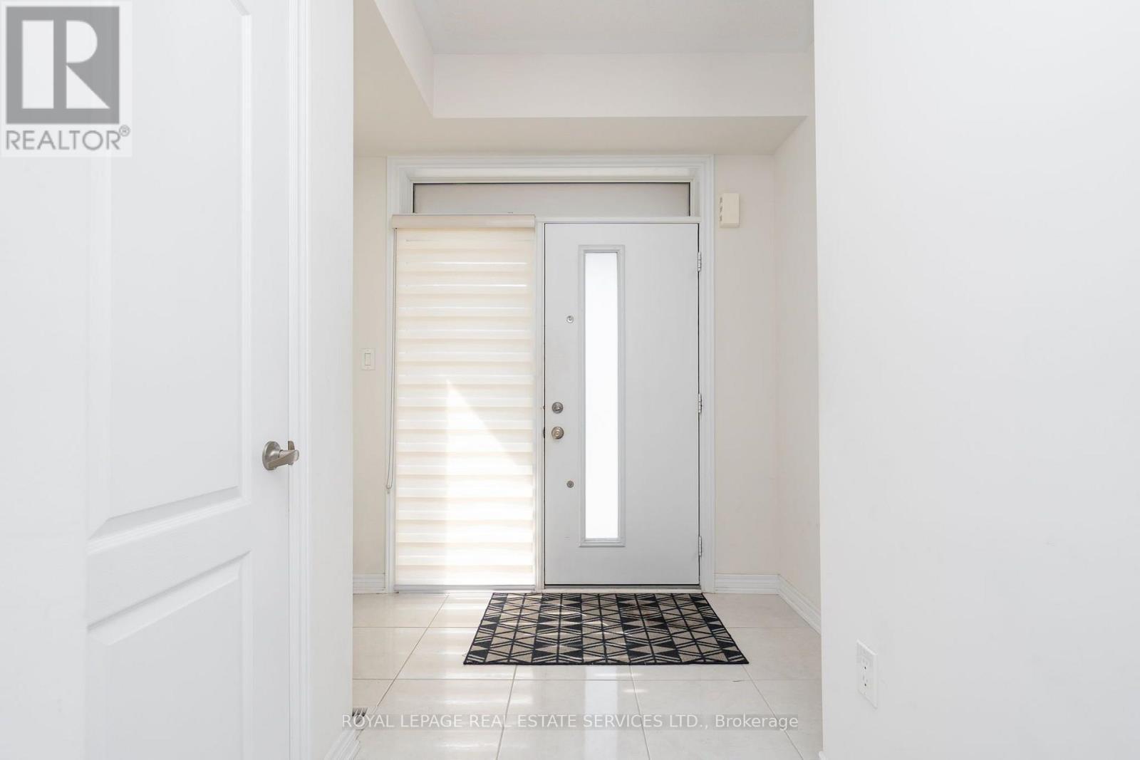 72 - 166 Deerpath Drive, Guelph, ON - Indoor Photo Showing Other Room