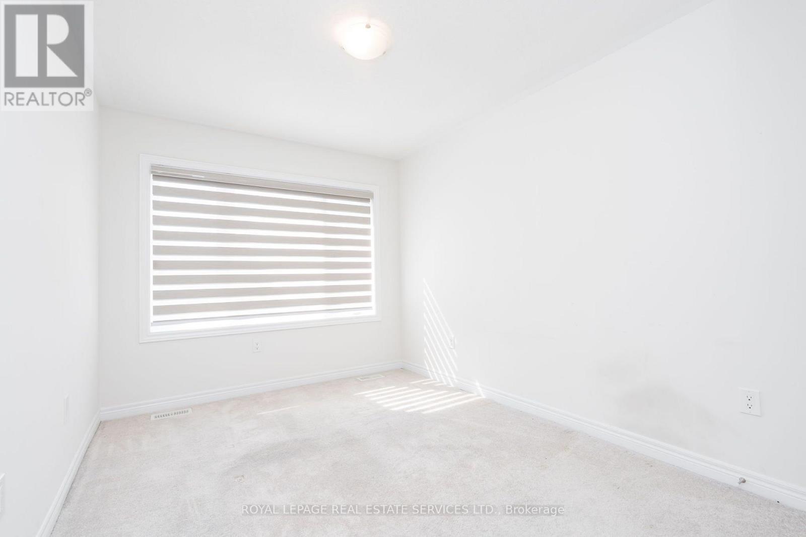 72 - 166 Deerpath Drive, Guelph, ON - Indoor Photo Showing Other Room