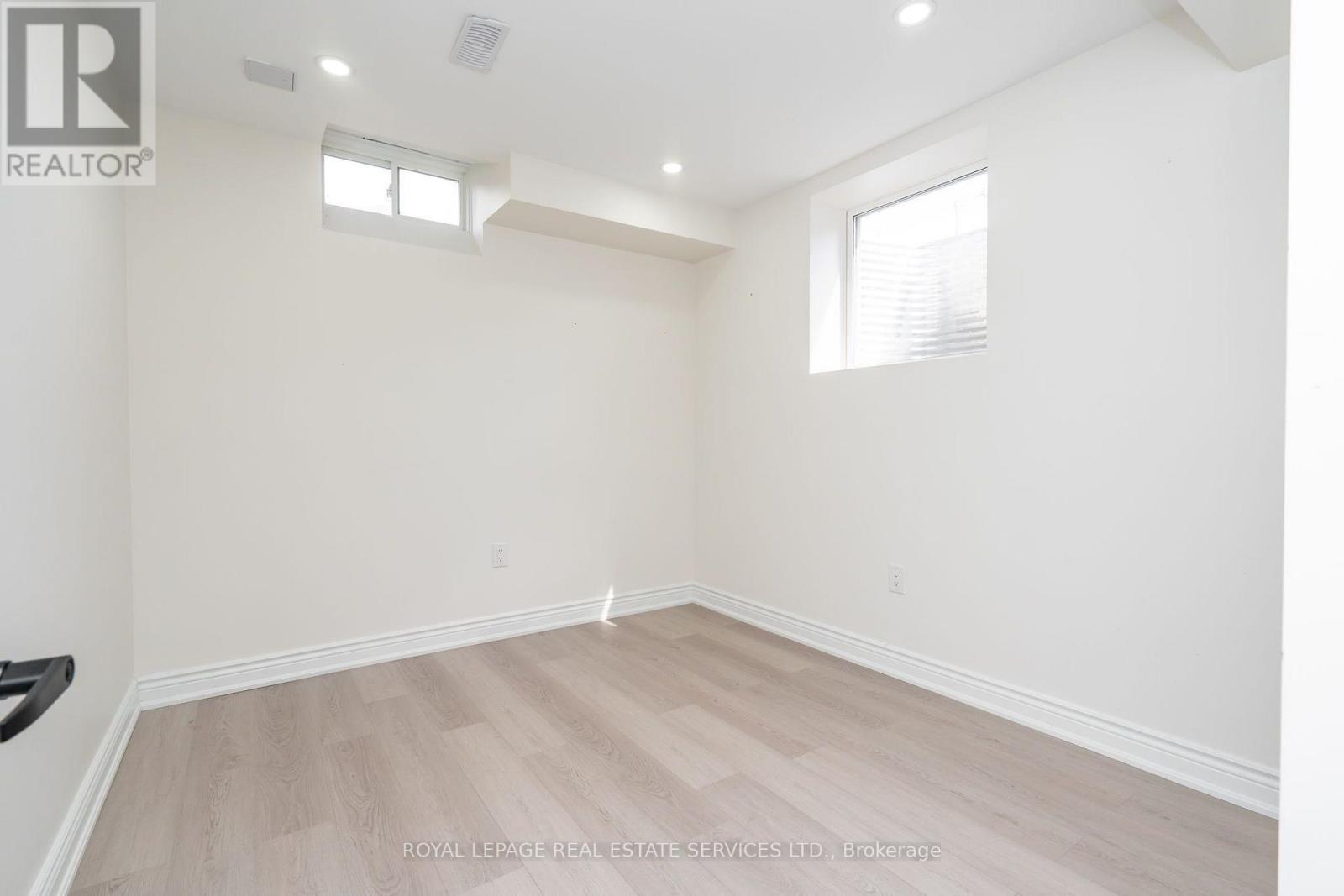72 - 166 Deerpath Drive, Guelph, ON - Indoor Photo Showing Other Room