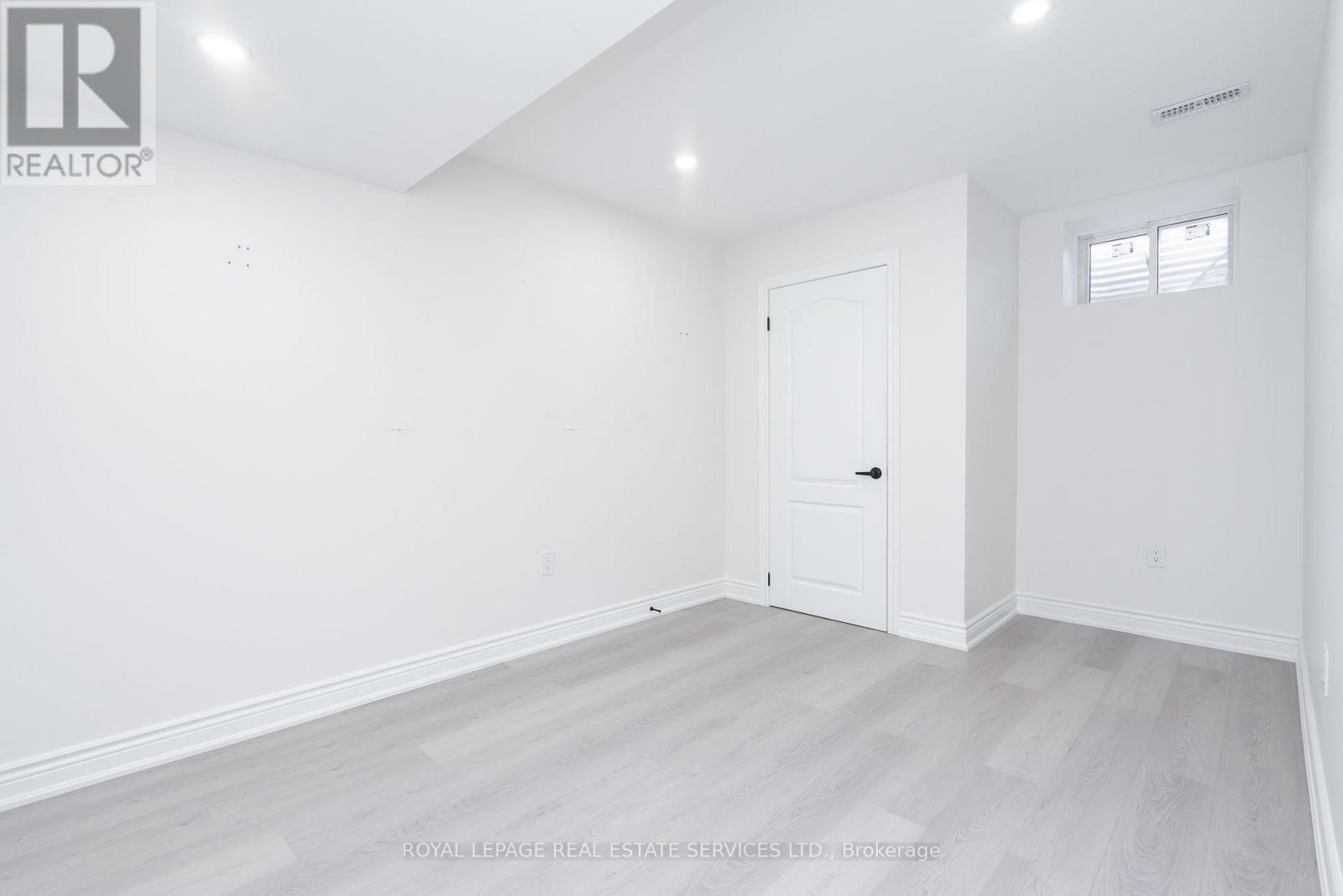 72 - 166 Deerpath Drive, Guelph, ON - Indoor Photo Showing Other Room