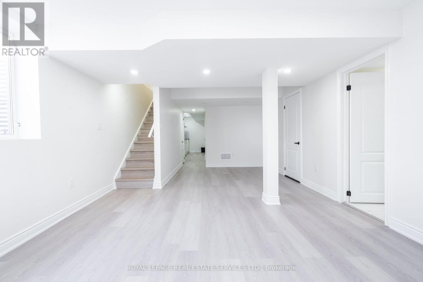 72 - 166 Deerpath Drive, Guelph, ON - Indoor Photo Showing Other Room