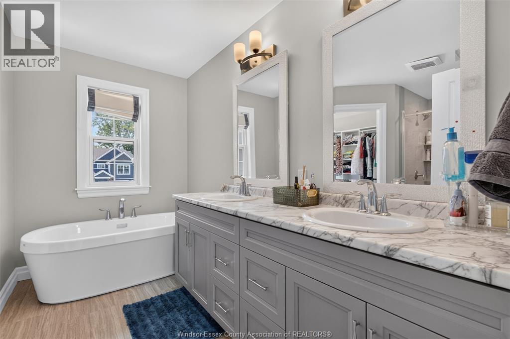 353 Benjamin, Belle River, ON - Indoor Photo Showing Bathroom