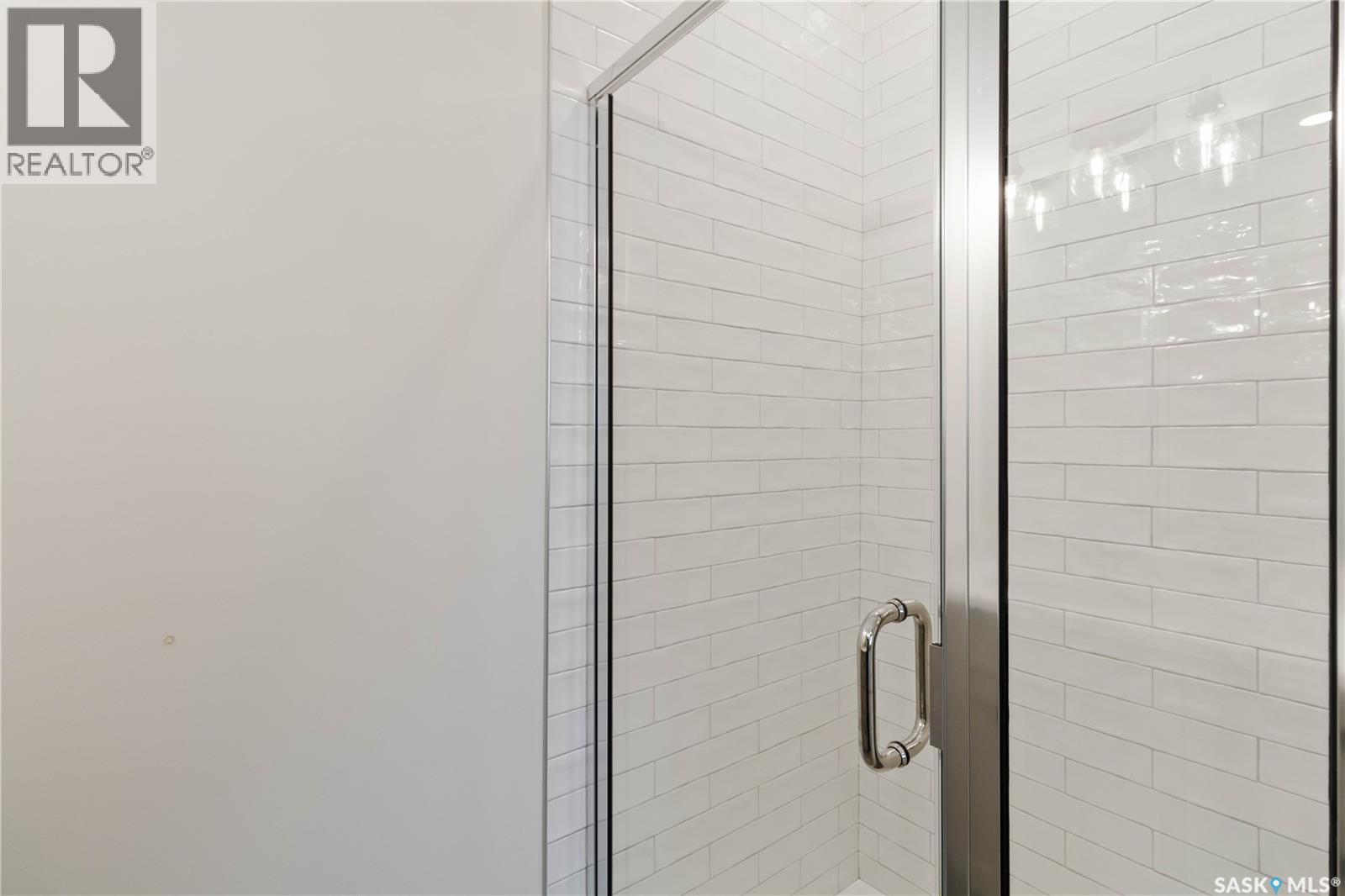 25 105 Hathway Crescent, Saskatoon, SK - Indoor Photo Showing Bathroom