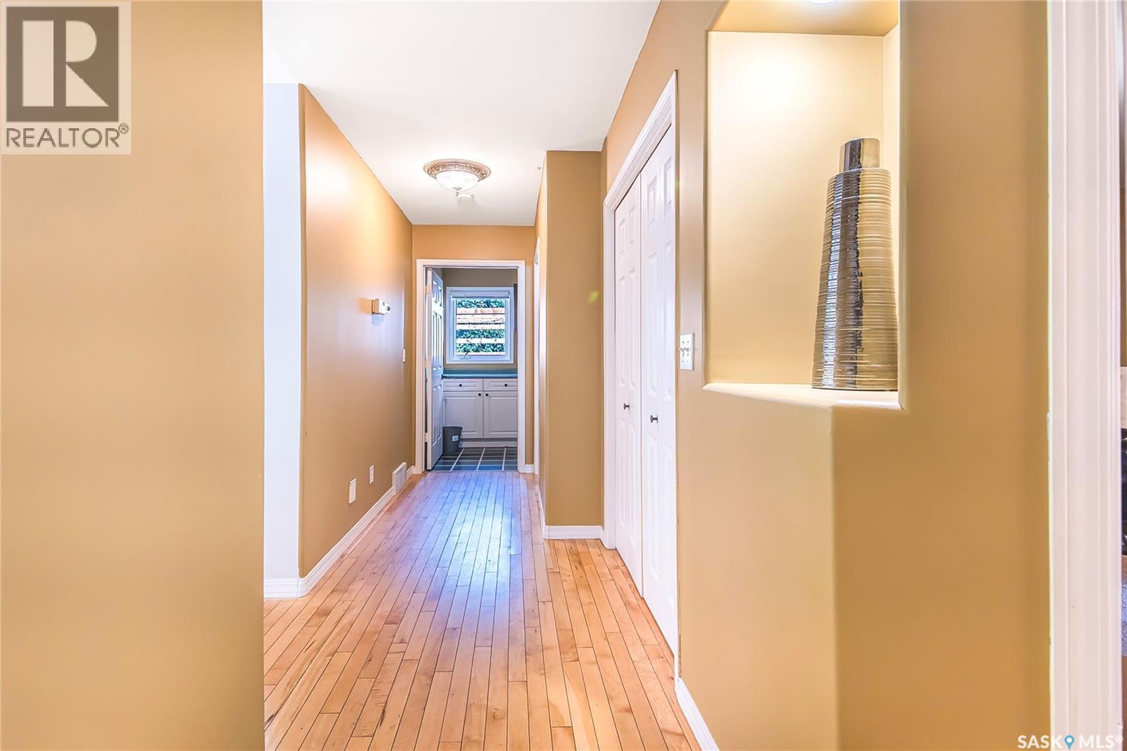114 Mcfarland Place, Saskatoon, SK - Indoor Photo Showing Other Room
