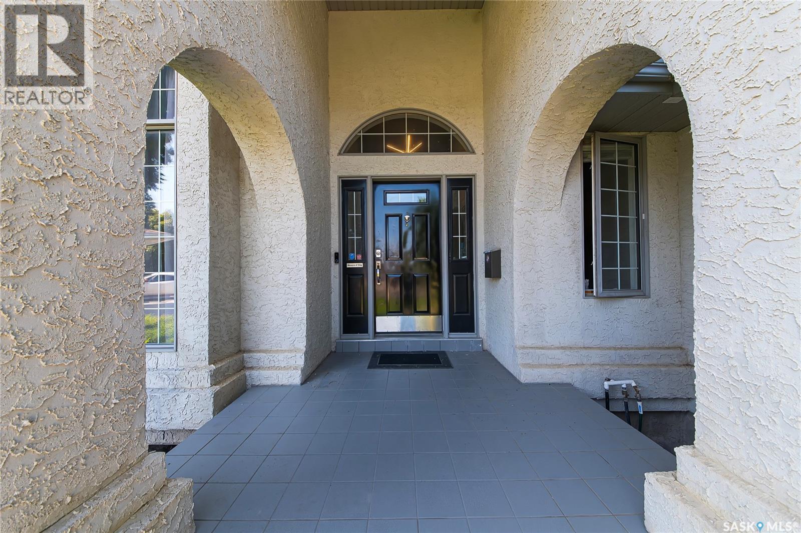 114 Mcfarland Place, Saskatoon, SK - Outdoor With Exterior