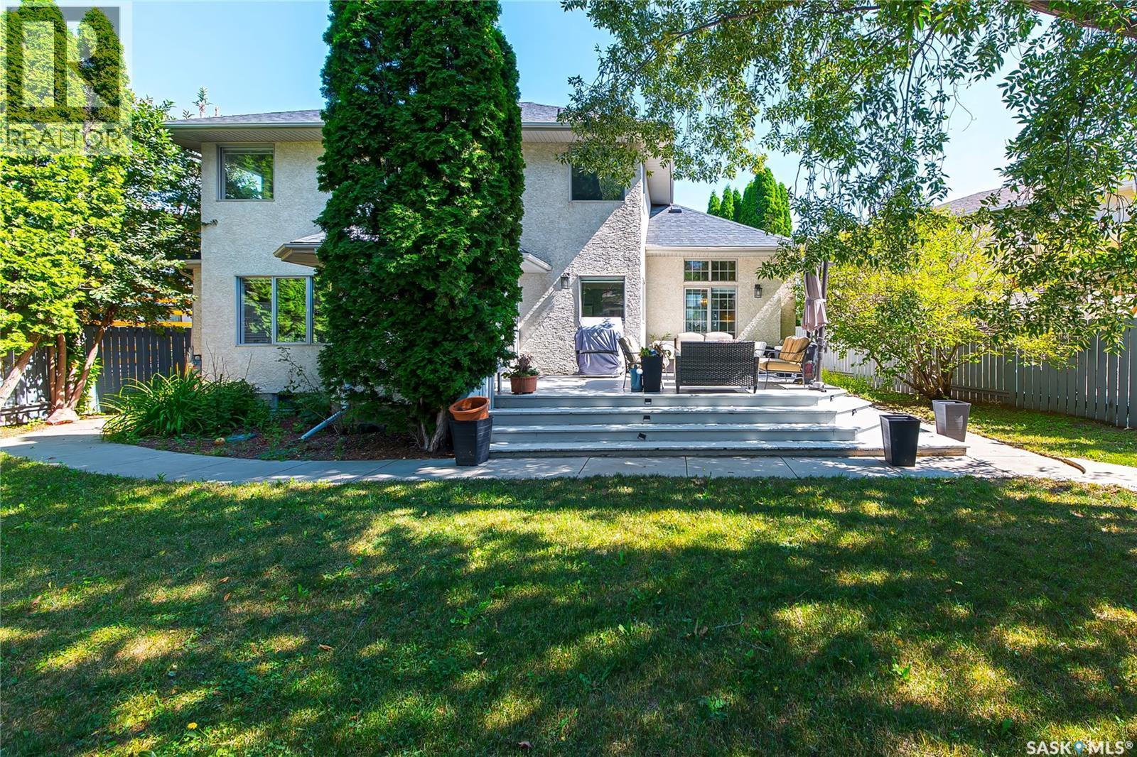 114 Mcfarland Place, Saskatoon, SK - Outdoor